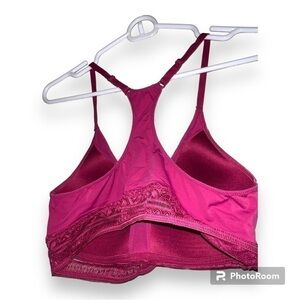 Bali racerback bra, scarlet, lace, adjustable straps, M.